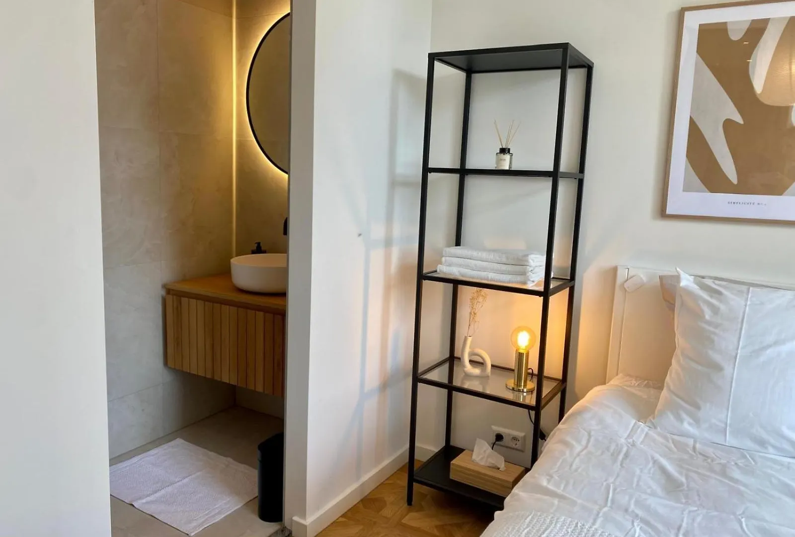 Luxury Room With Private Bathroom On Great Location. 암스테르담 0*,  네덜란드