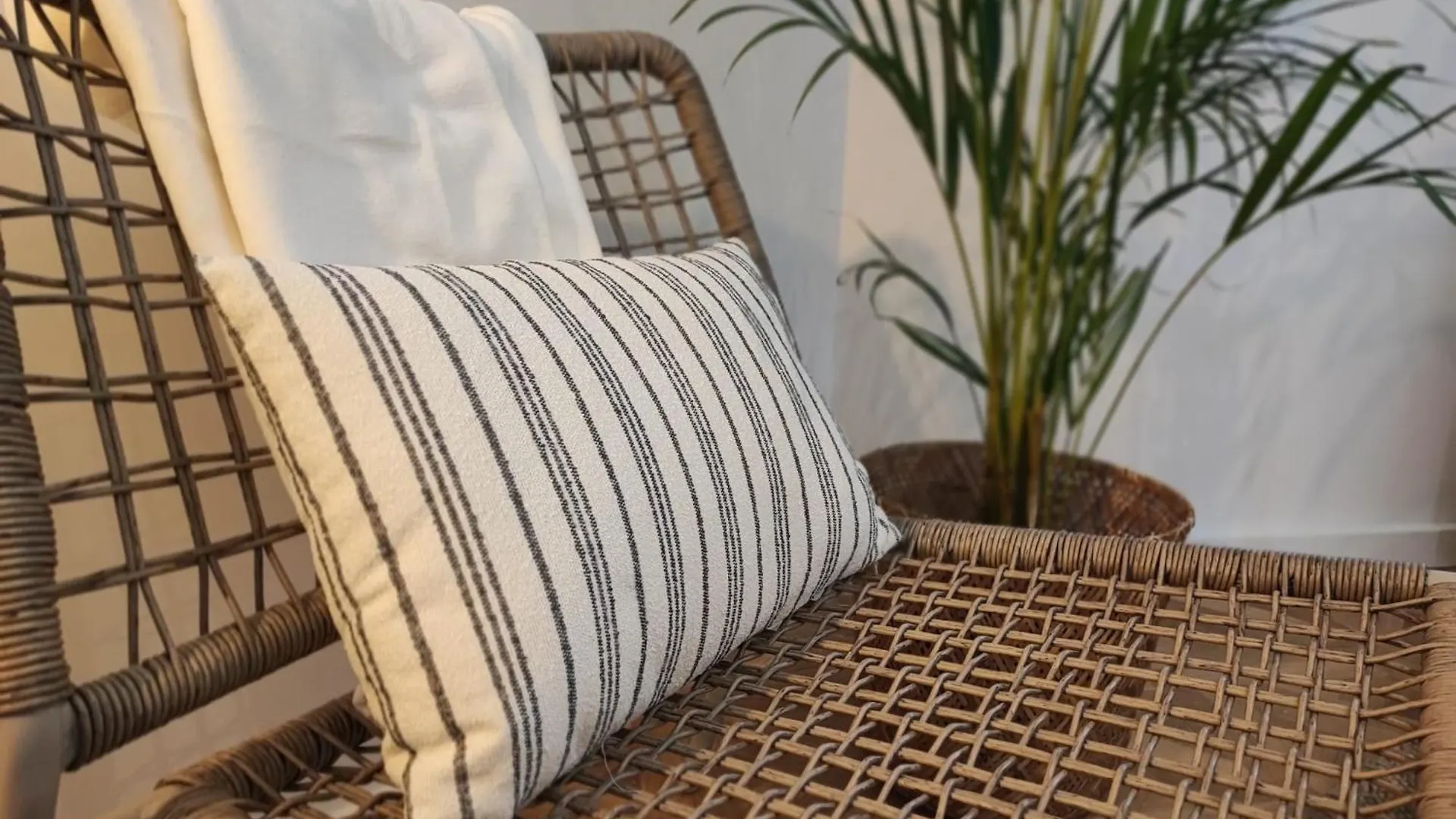 Luxury Room With Private Bathroom On Great Location. Amsterdam Netherlands